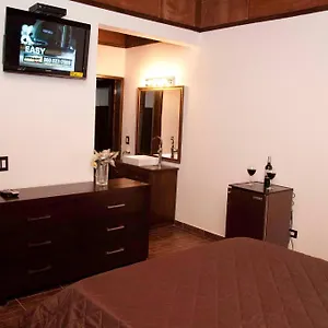 la-maison-hotel.comcaribbean.com/